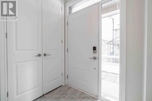 19 - 2184 Postmaster Drive, Oakville, ON - Indoor Photo Showing Other Room