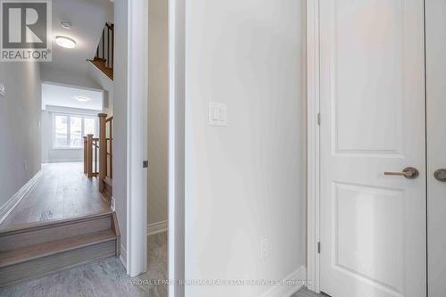 19 - 2184 Postmaster Drive, Oakville, ON - Indoor Photo Showing Other Room