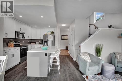 134 Germain Court, Saskatoon, SK - Indoor Photo Showing Kitchen With Stainless Steel Kitchen