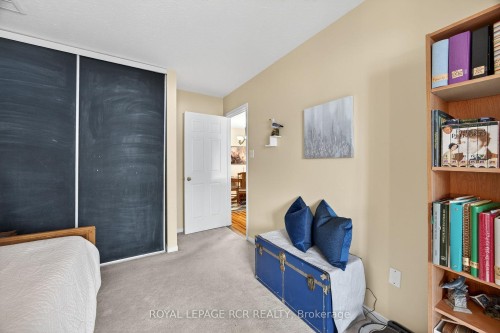 310-250 Robert Street, Shelburne, ON - Indoor