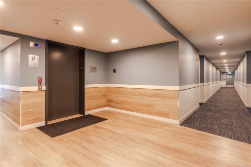 112-4820 Cedar Ridge Pl, Nanaimo, BC - Indoor