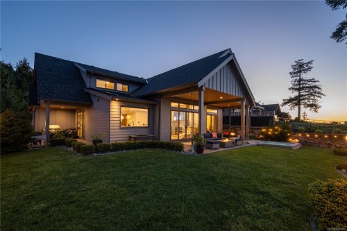 7490 Copley Ridge Dr, Lantzville, BC 