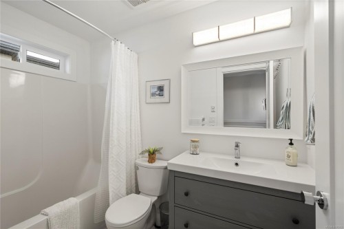 7490 Copley Ridge Dr, Lantzville, BC 