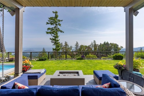 7490 Copley Ridge Dr, Lantzville, BC 