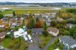 9583 Christine Pl  Sidney, BC V8L 2S7
