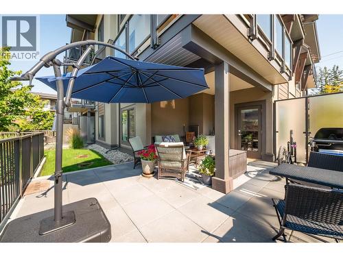 Fenced Patio with private green space - 4380 Lakeshore Road Unit# 122, Kelowna, BC - Outdoor