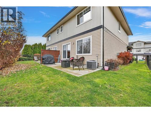 180 Mccurdy Road Unit# 8, Kelowna, BC - Outdoor With Exterior