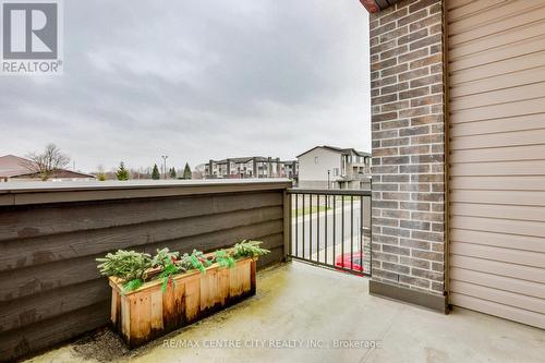 106 - 2070 Meadowgate Boulevard, London South (South U), ON - Outdoor With Exterior