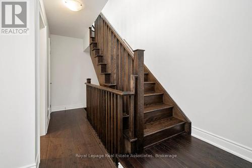 3076 Cascade Common, Oakville, ON - Indoor Photo Showing Other Room