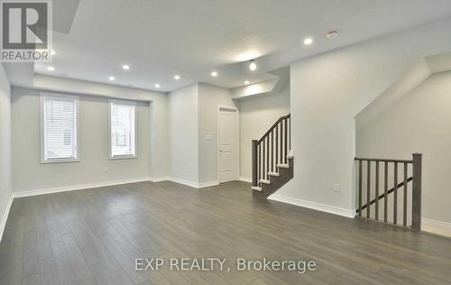 32 Rapids Lane, Hamilton, ON - Indoor Photo Showing Other Room