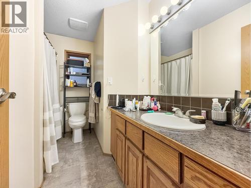 93 Westridge Drive, Williams Lake, BC - Indoor Photo Showing Bathroom