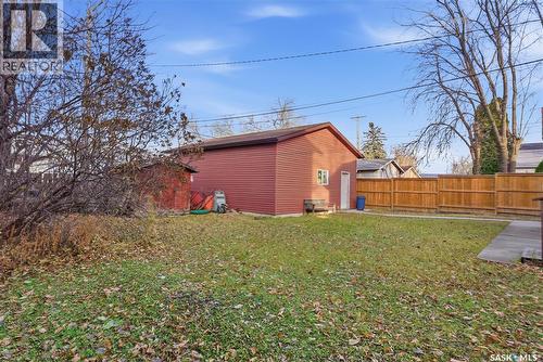 1109 7Th Street E, Saskatoon, SK - Outdoor
