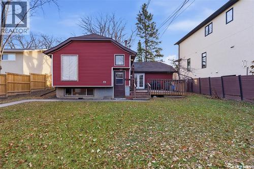 1109 7Th Street E, Saskatoon, SK - Outdoor