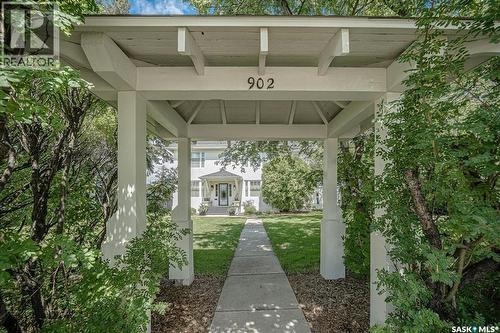 902 32Nd Street W, Saskatoon, SK - Outdoor