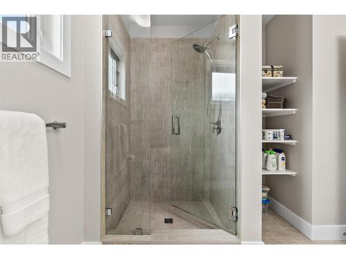 Lower level bathroom - 1376 Mine Hill Drive, Kelowna, BC - Indoor Photo Showing Bathroom