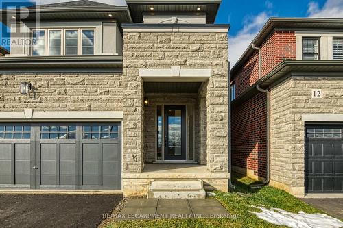 16 Sagewood Drive, Hamilton, ON - Outdoor