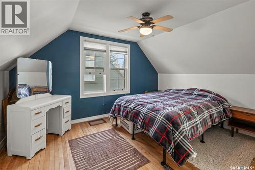1406 10Th Avenue N, Saskatoon, SK - Indoor Photo Showing Bedroom