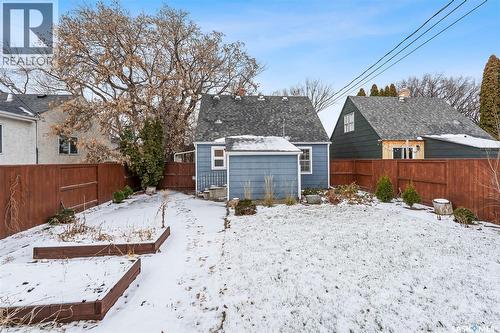 1406 10Th Avenue N, Saskatoon, SK - Outdoor