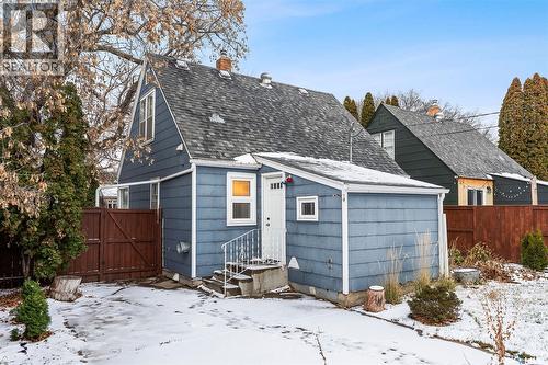 1406 10Th Avenue N, Saskatoon, SK - Outdoor