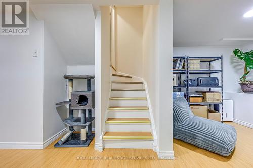 2967 Jackson Drive, Burlington, ON - Indoor Photo Showing Other Room