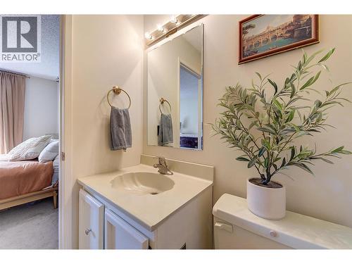 Ensuite Bathroom - 983 Bernard Avenue Unit# 205, Kelowna, BC - Indoor Photo Showing Bathroom