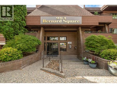 983 Bernard Avenue Unit# 205, Kelowna, BC - Outdoor