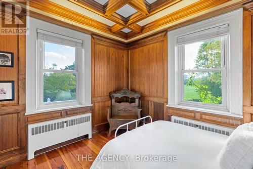 1589 5Th Sideroad, Bradford West Gwillimbury, ON 