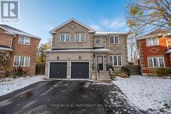 113 LIVIA HERMAN WAY  Barrie, ON L4M 7K5