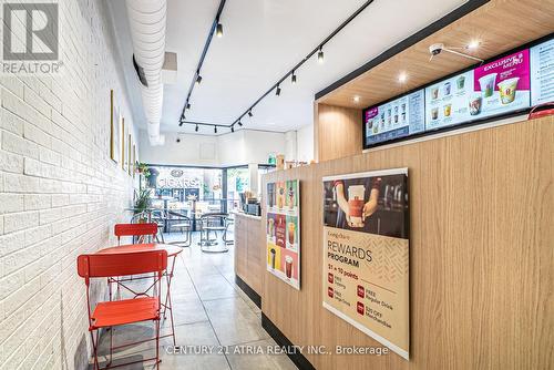 83 Lakeshore Road S, Mississauga, ON 