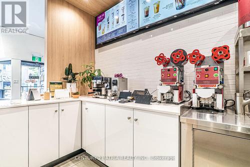 83 Lakeshore Road S, Mississauga, ON 