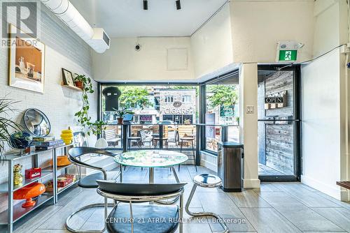 83 Lakeshore Road S, Mississauga, ON 