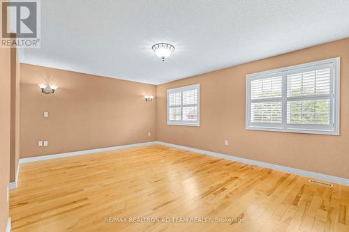 498 Tremblant Court, Mississauga, ON - Indoor Photo Showing Other Room