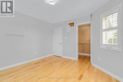 498 Tremblant Court, Mississauga, ON - Indoor Photo Showing Other Room