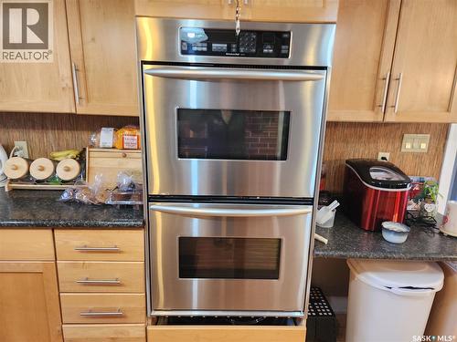 309 4Th Street W, Nipawin, SK - Indoor Photo Showing Kitchen