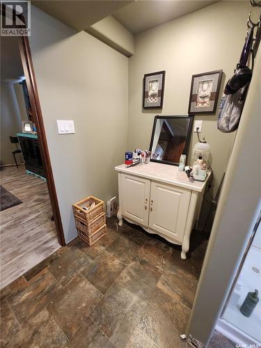 1272 King Street, Estevan, SK - Indoor