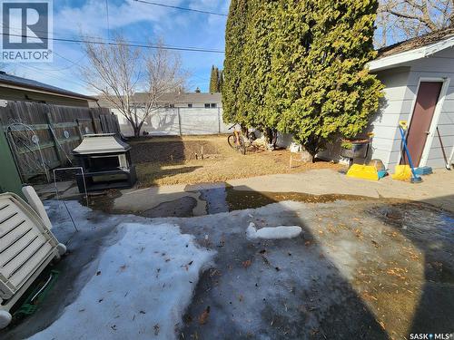 1272 King Street, Estevan, SK - Outdoor