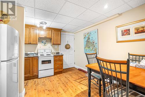 11 Patricks Place, Conception Bay South, NL - Indoor Photo Showing Kitchen