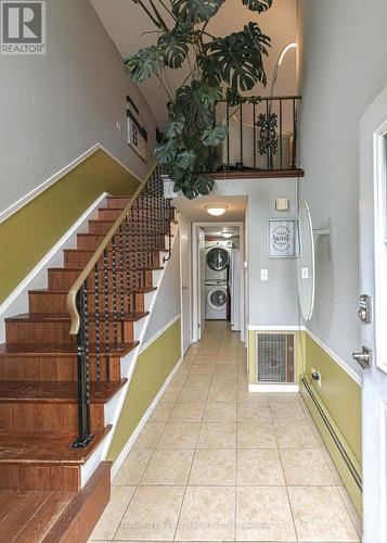 15 - 40 Victoria Crescent, Orillia, ON - Indoor Photo Showing Other Room