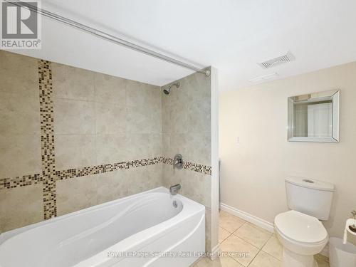 Lower - 29 Morland Road, Toronto, ON - Indoor Photo Showing Bathroom