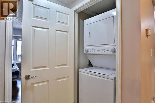 776 Laurelwood Drive Unit# 705, Waterloo, ON - Indoor Photo Showing Laundry Room