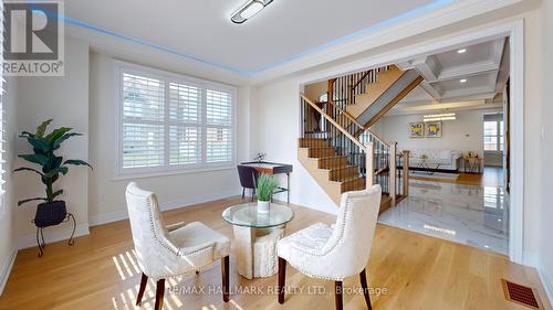 1009 Langford Boulevard, Bradford West Gwillimbury, ON - Indoor Photo Showing Dining Room