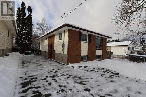 393 SOUTHPARK DRIVE  Peterborough (Ashburnham Ward 4), ON K9J 1C1