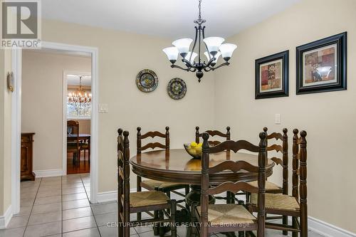 431 Woodbridge Avenue, Vaughan, ON - Indoor Photo Showing Dining Room