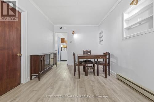 6 Ottawa Street, Laurentian Hills, ON - Indoor Photo Showing Other Room