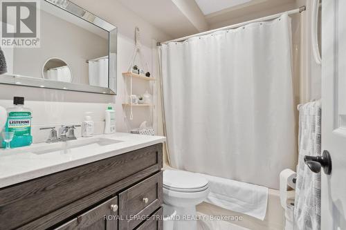 70 Stokes Road, St. Thomas, ON - Indoor Photo Showing Bathroom