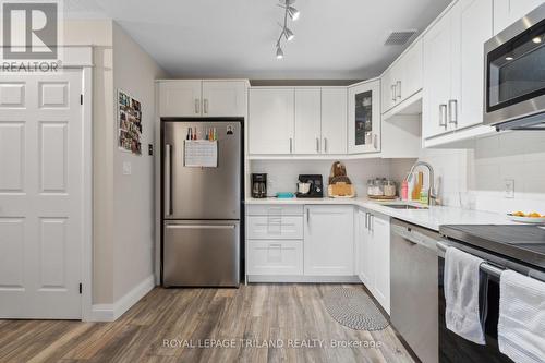 70 Stokes Road, St. Thomas, ON - Indoor Photo Showing Kitchen With Stainless Steel Kitchen