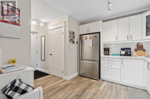 70 Stokes Road, St. Thomas, ON - Indoor Photo Showing Kitchen