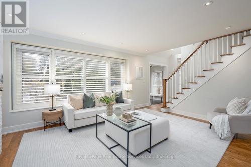 75 Brookfield Road, Oakville (Co Central), ON - Indoor Photo Showing Living Room