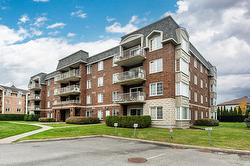 206-3095 Av. Ernest-Hemingway  Montréal (Saint-Laurent), QC H4R 0A6