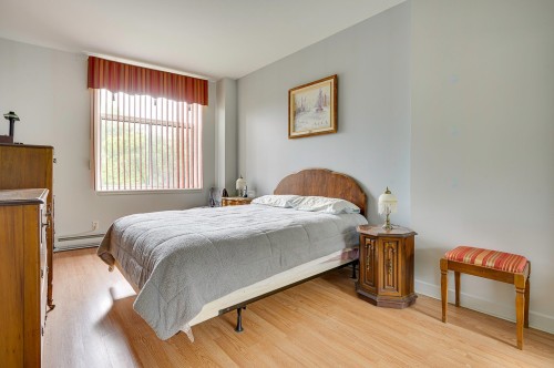 Chambre à coucher - 201-305 Rue Laviolette, Saint-Jérôme, QC - Indoor Photo Showing Bedroom